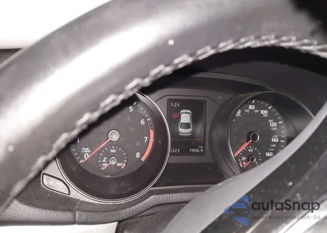 2019 Volkswagen Passat 2.0T Wolfsburg Edition z USA, uszkodzony, nr VIN 1VWLA7A36KC008937